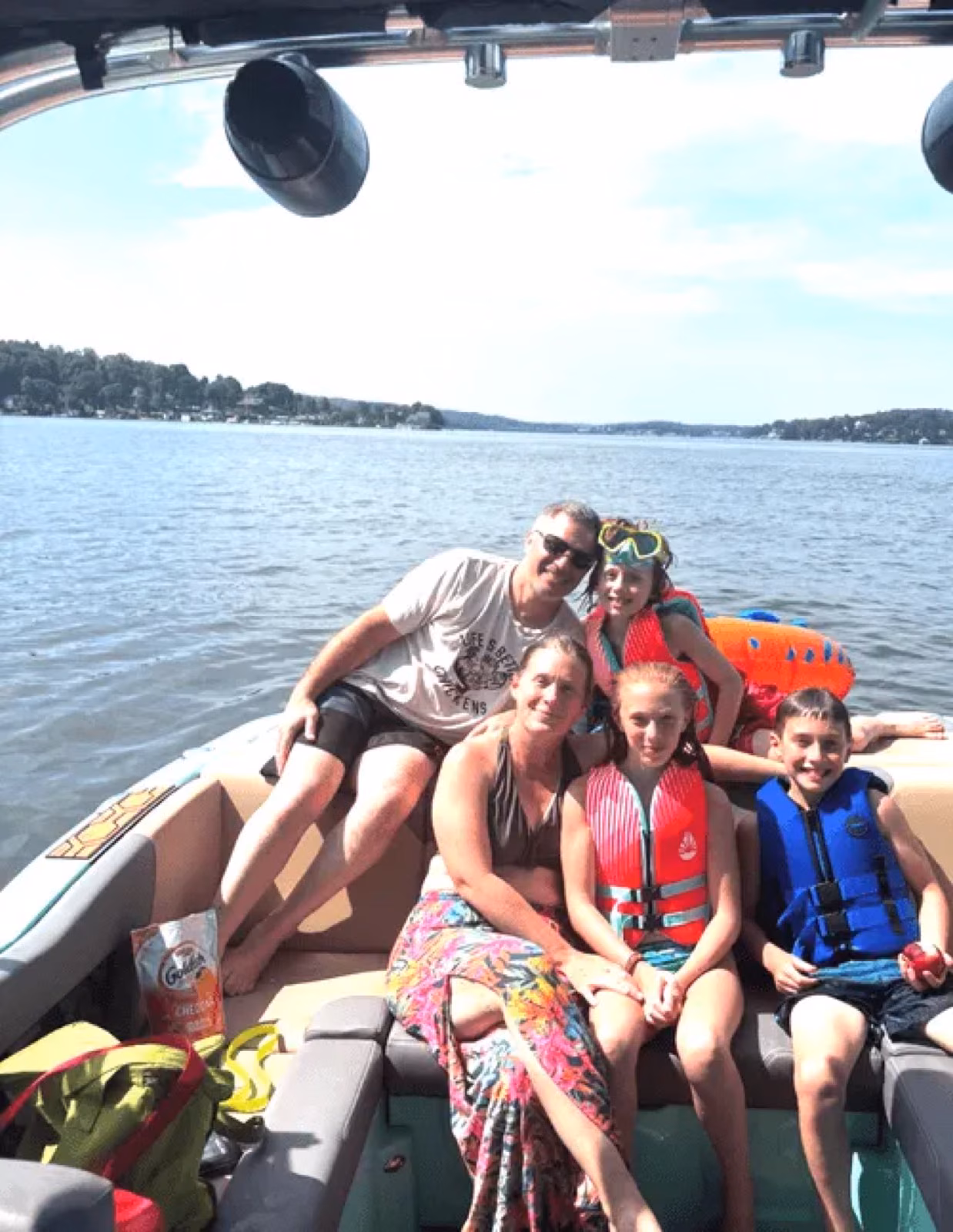 Amigos en un día de lago