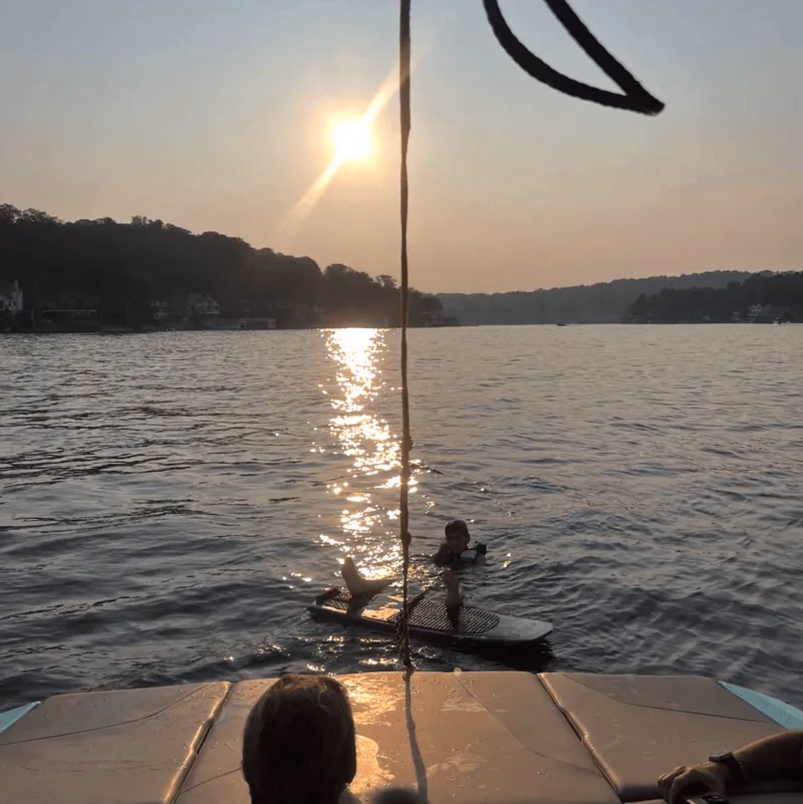 Atardecer sobre Lake Hopatcong